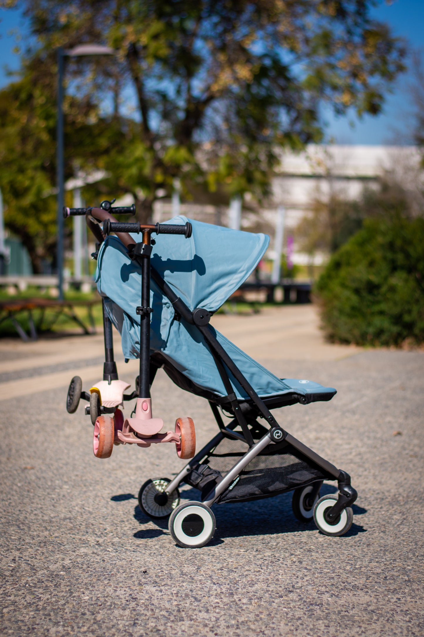 Úpale Ride – Accesorio para llevar bicicleta de equilibrio y patineta infantil en el coche